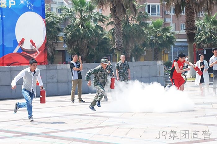 替换词