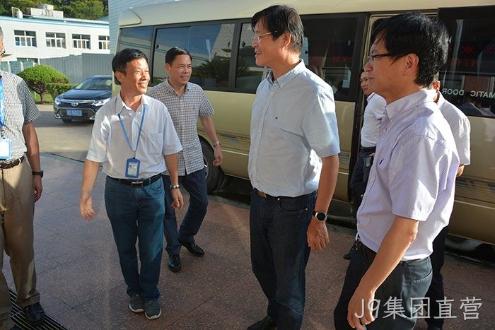 省食品药品监督管理局局长朱志泉来J9集团直营调研